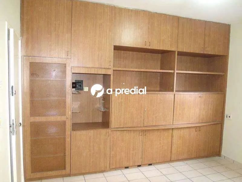 Sala com lavabo, quase esquina com Avenida Tristão Gonçalves. - Foto 4