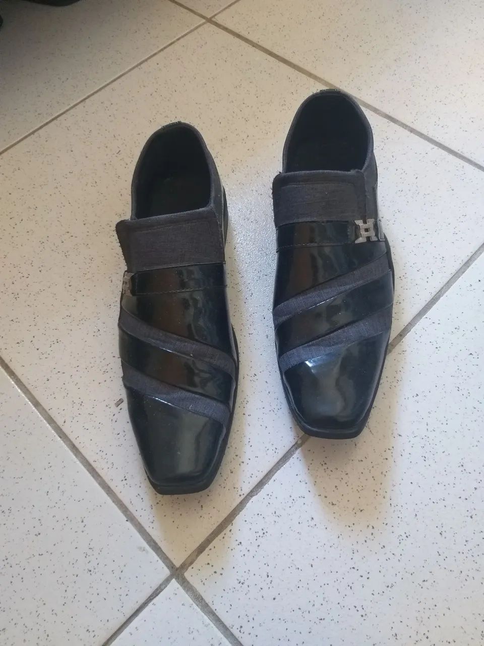 Sapatos sociais pretos