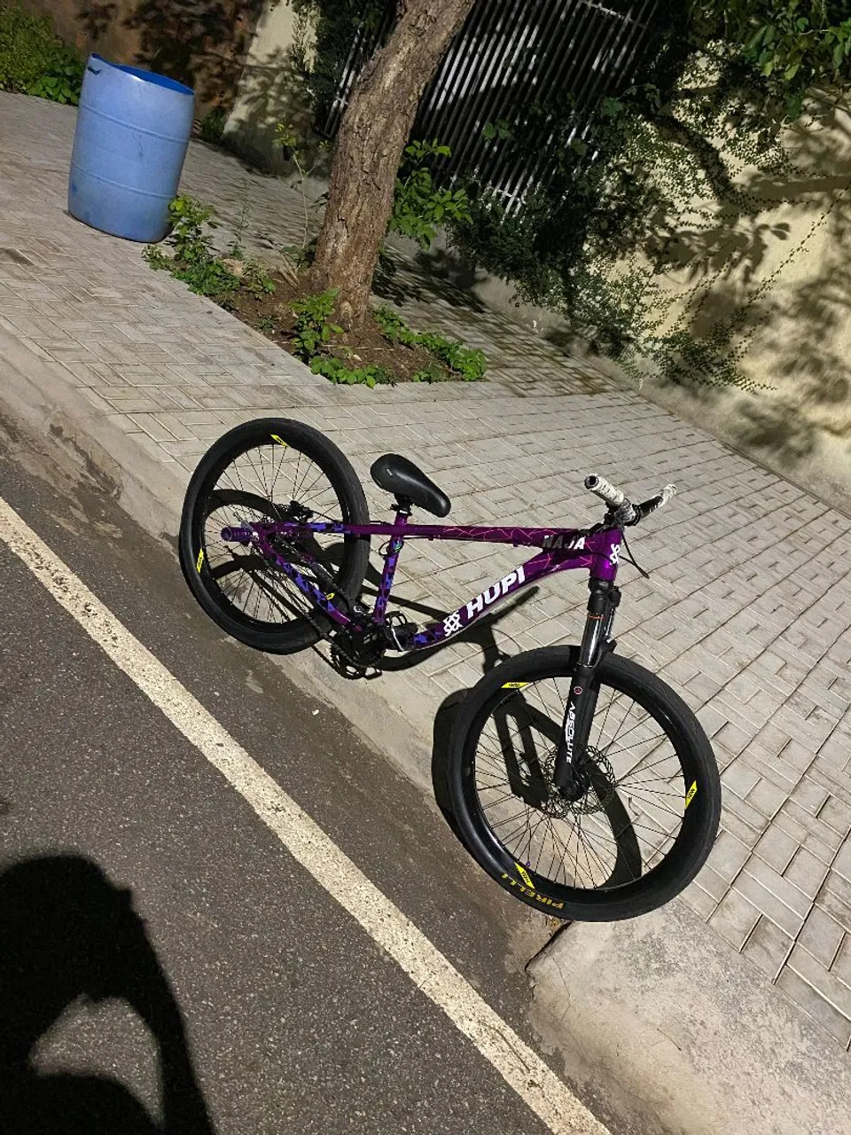Bicicleta Aro 26 Hupi - Perfeita para Manobras