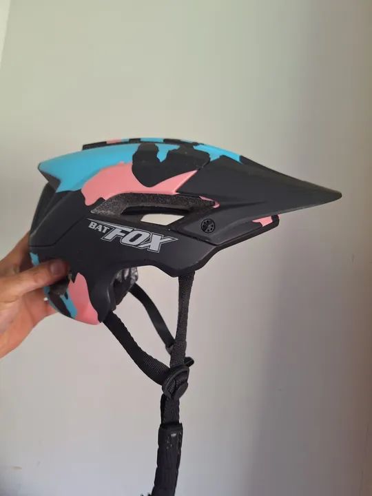 Capacete bat fox tamanho 56 a 62