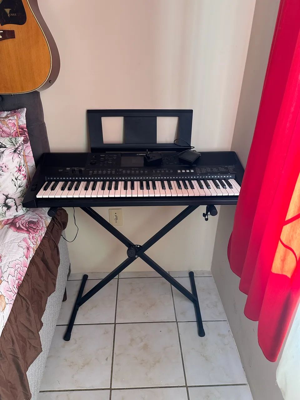 Teclado Yamaha modelo Psr e46364167780862978121