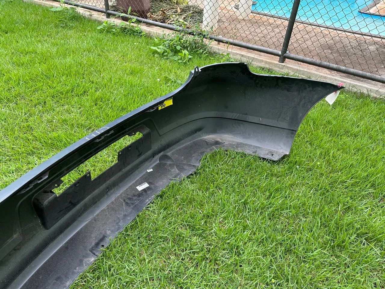 Pára-choque traseiro Nissan Grand Livina - Foto 3