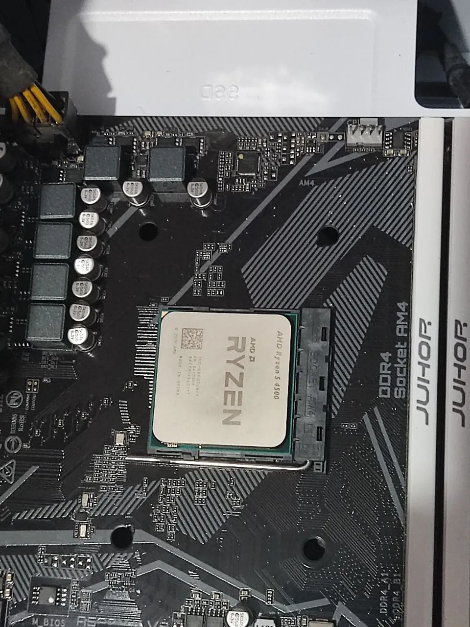 Kit 3 Fans RGB white +AMD Ryzen 5 4500