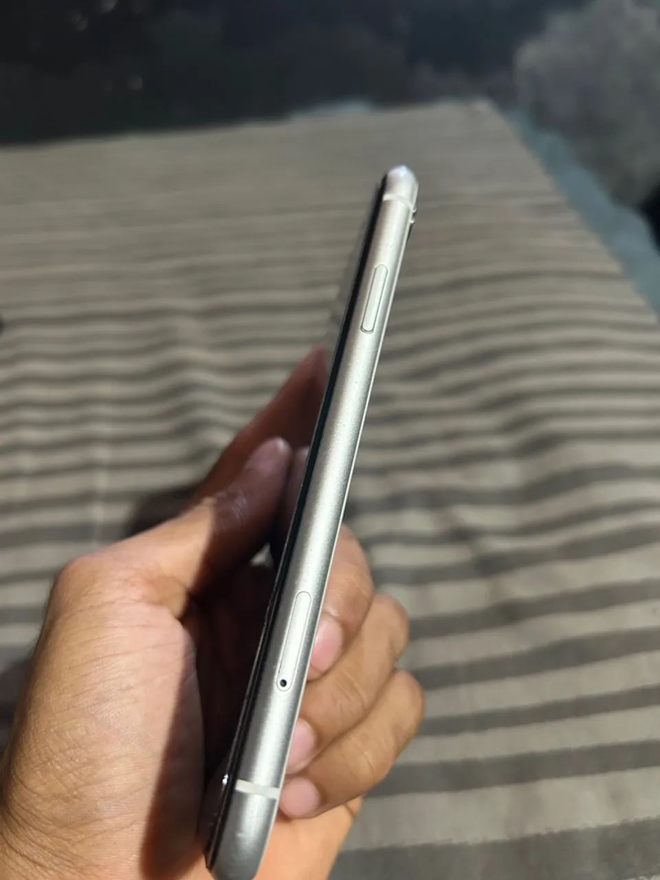 iphone XR Branco - Foto 4