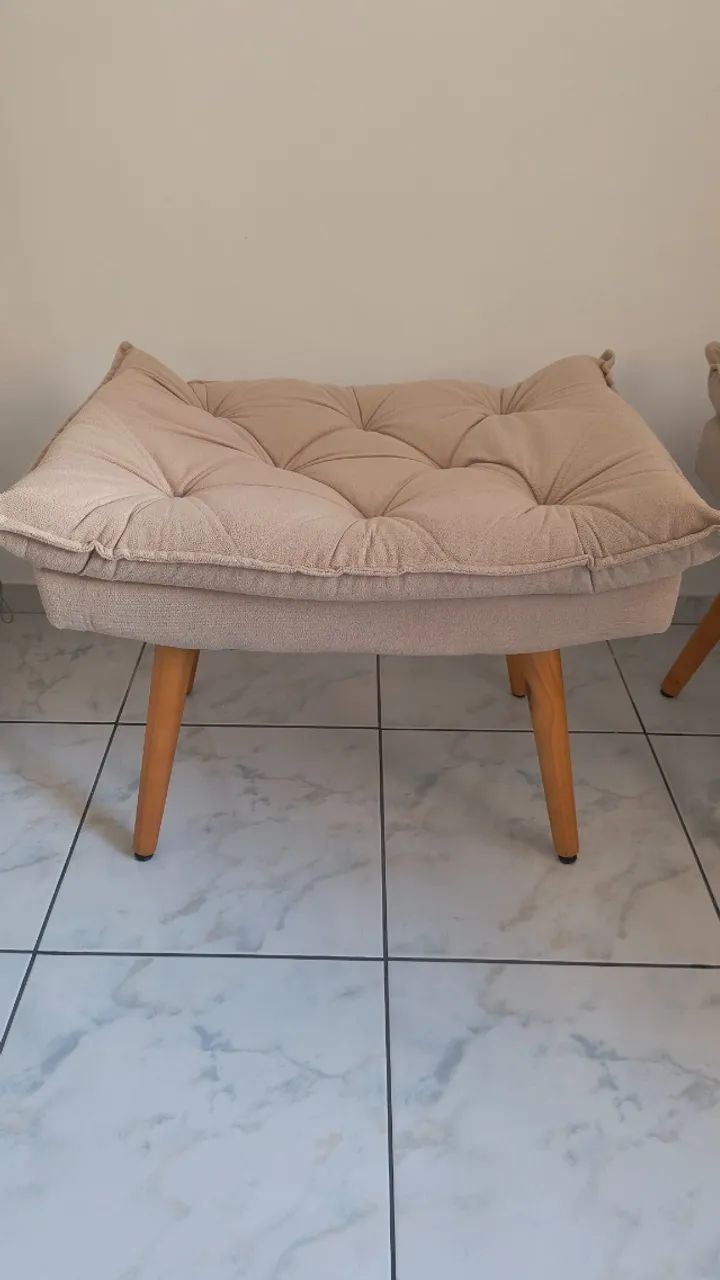 2 Bancos Estofados - Semi Novos!