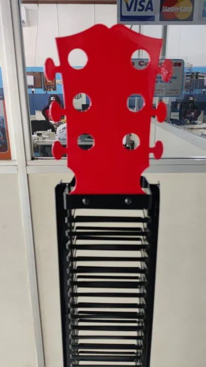 Porta Cd Em Forma De Guitarra/baixo 116 D. Metal Importado (Usado) Giratorio - Manaus Am - Foto 2