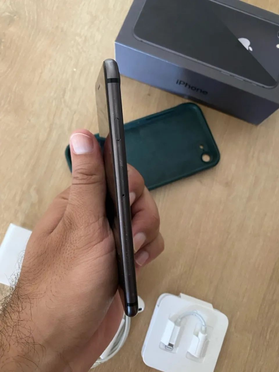 iPhone 8 64GB Preto - Completo, Caixa e Acessórios Originais! Ótima Oportunidade - Foto 2
