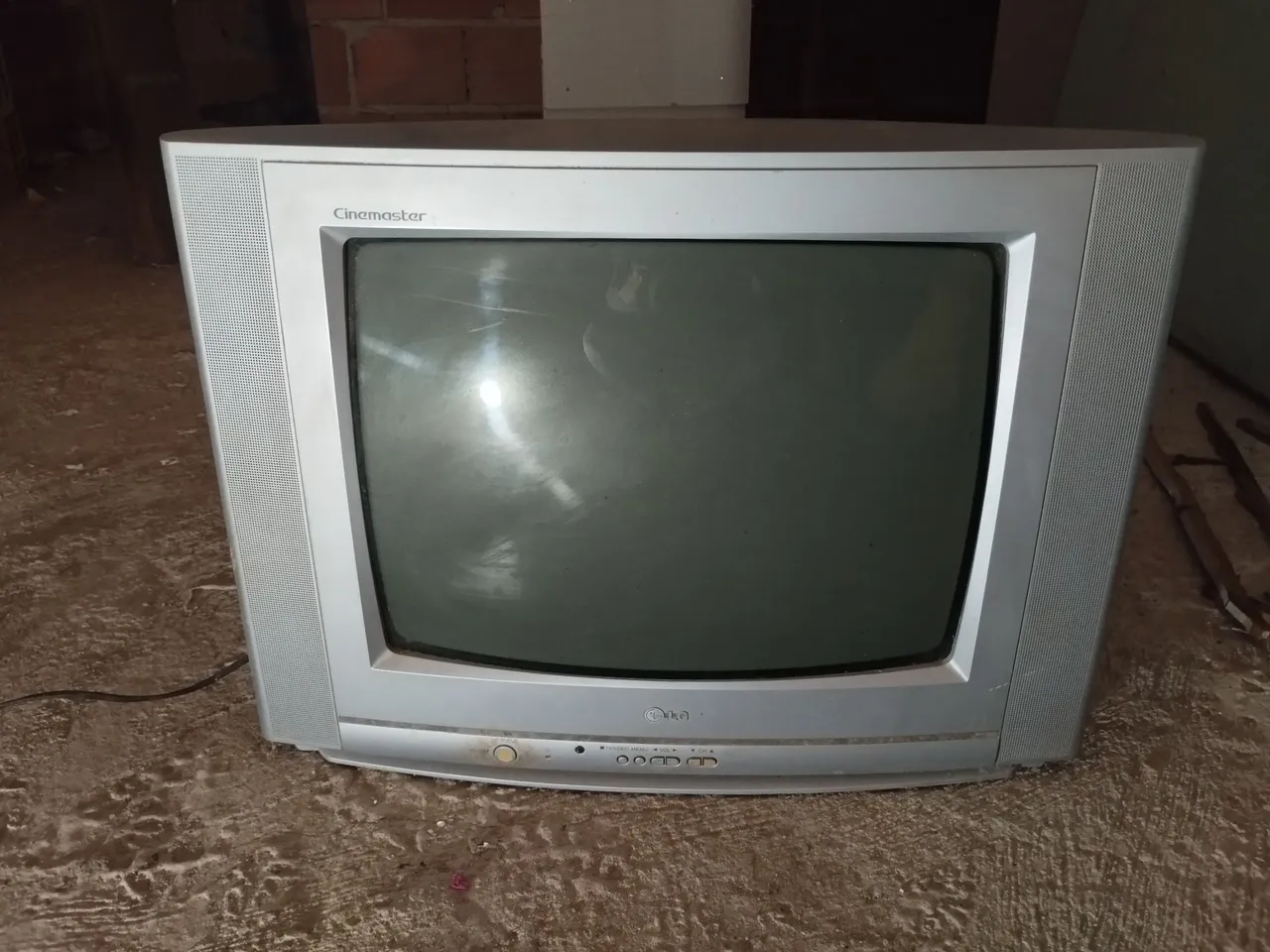 TV Cinemaster LG 20" 80 Reais