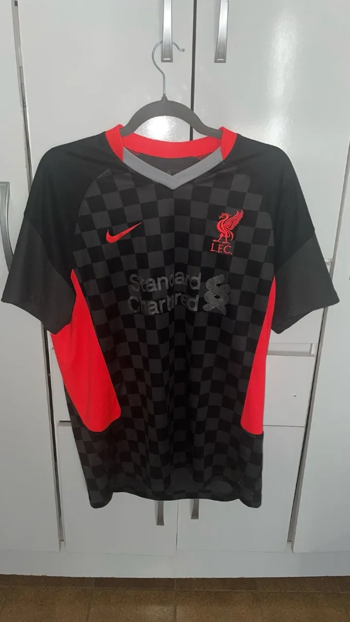 Camisa Liverpool III 2021/2022