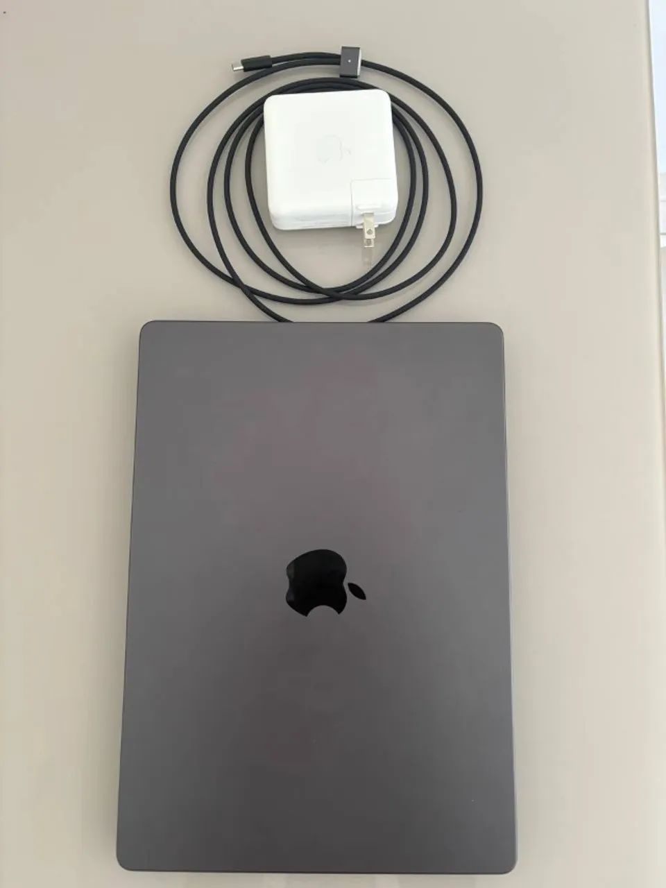 Macbook Pro 14' M3 Pro Space Black - Foto 2