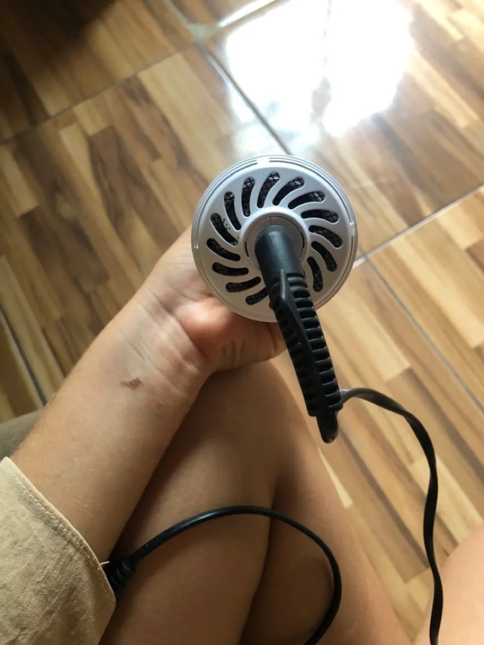Escova Secadora Gama Glamour Ceramic Ion 1300W - Foto 4