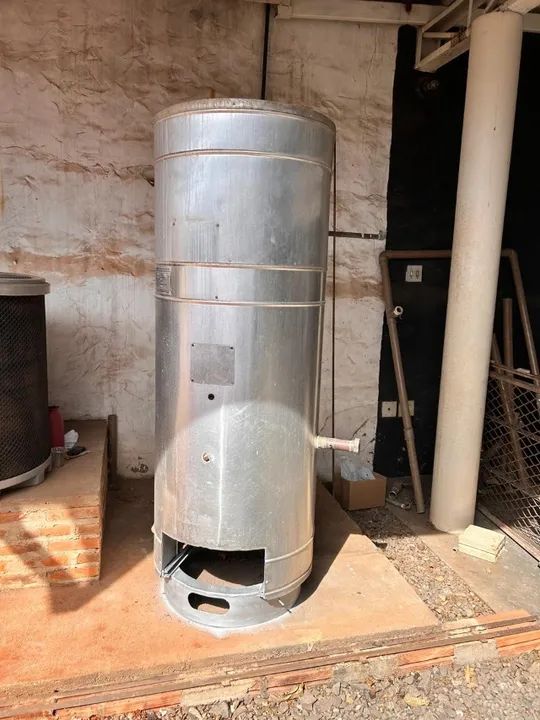 Aquecedor a gás GPC 100 - 220V - Semi novo (com pouco uso)