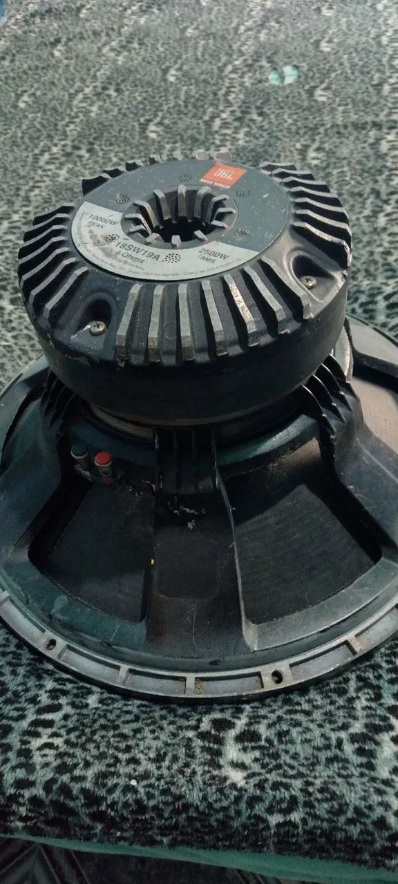 CAIXA DE GRAVE COM AUTOFALANTE TORNADO 5600 - Foto 4