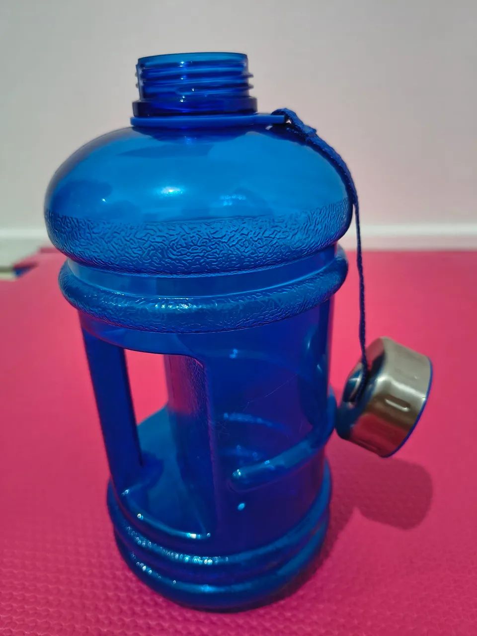 Galão de água portátil 2,2Littos Novo - Foto 2