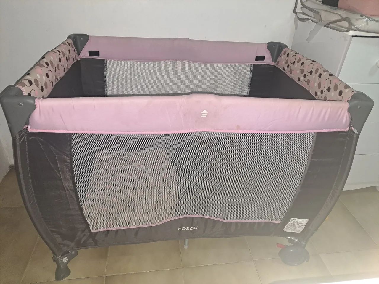 Berço portátil Cosco para bebê