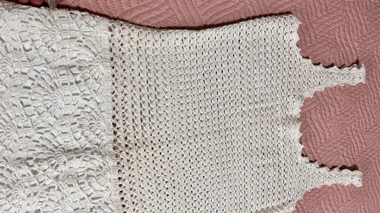 Mini vestido em crochê  - Foto 5