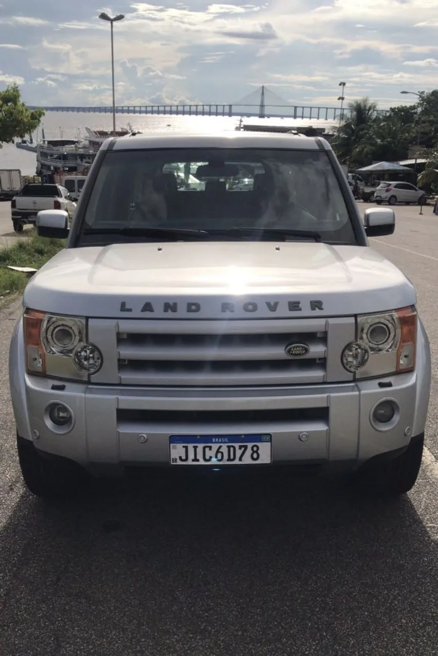 Land rover discovery 3 (não paga ipva)