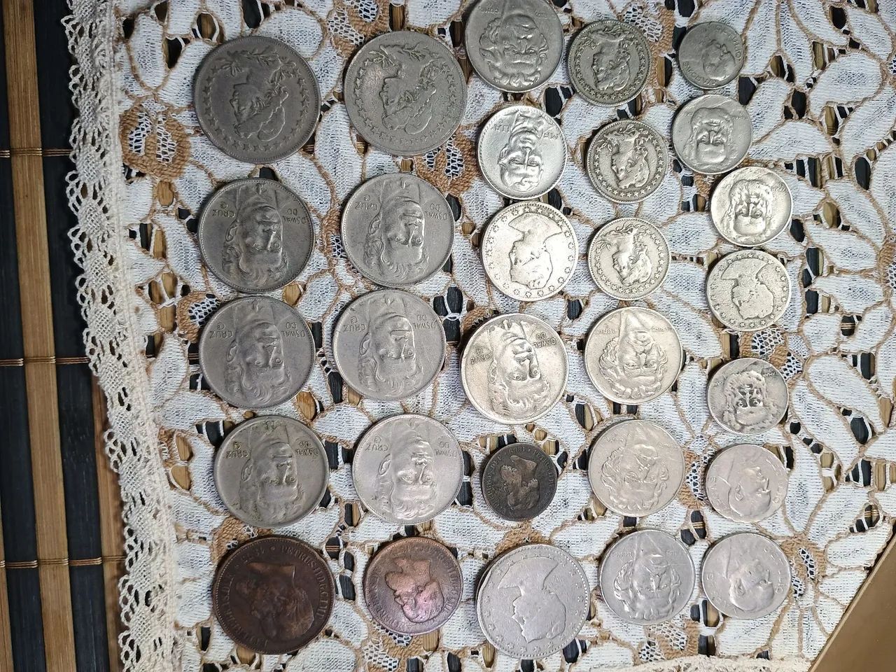 Coleção diversas moedas antigas. - Foto 3