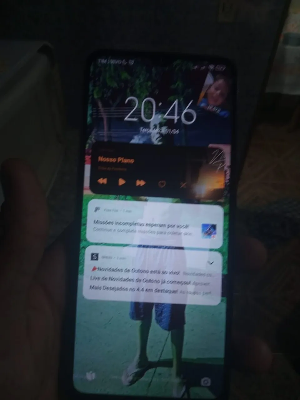 Smartphone Android com tela grande
