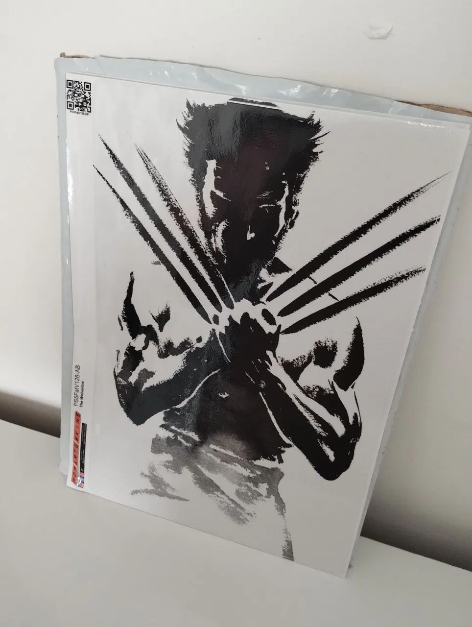 Skin PS5 Fat com disco - Wolverine  - Foto 2