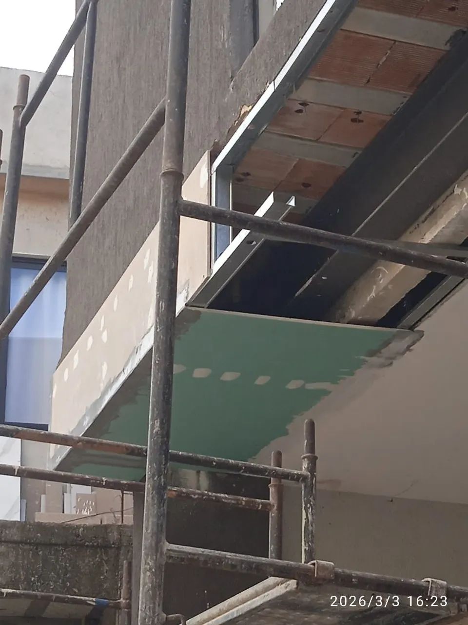Instalação de Drywall divisórias e rebaixamento de teto.