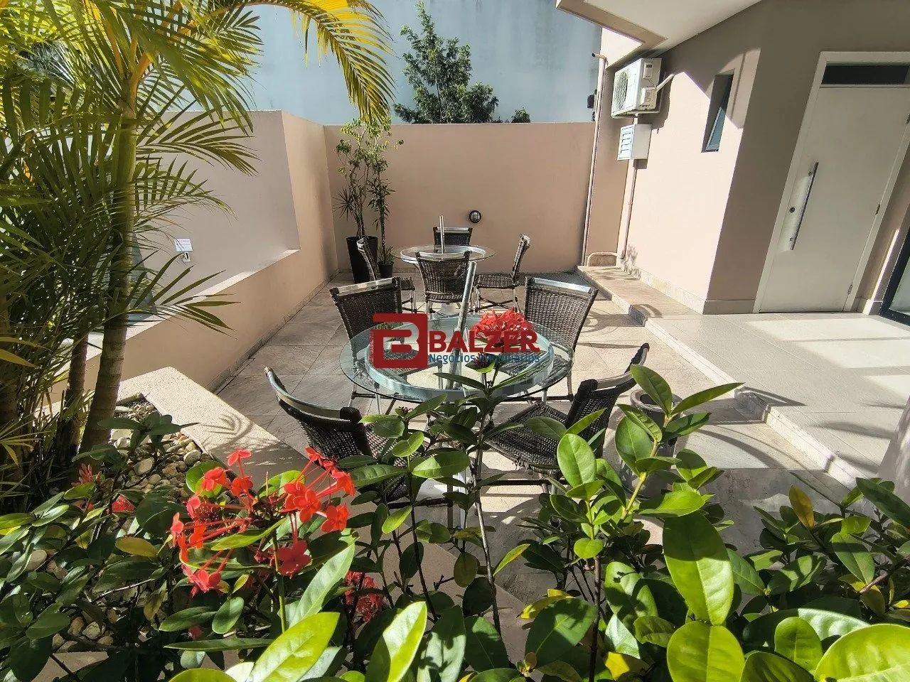 Excelente apartamento 2 quartos, vaga livre - Foto 2