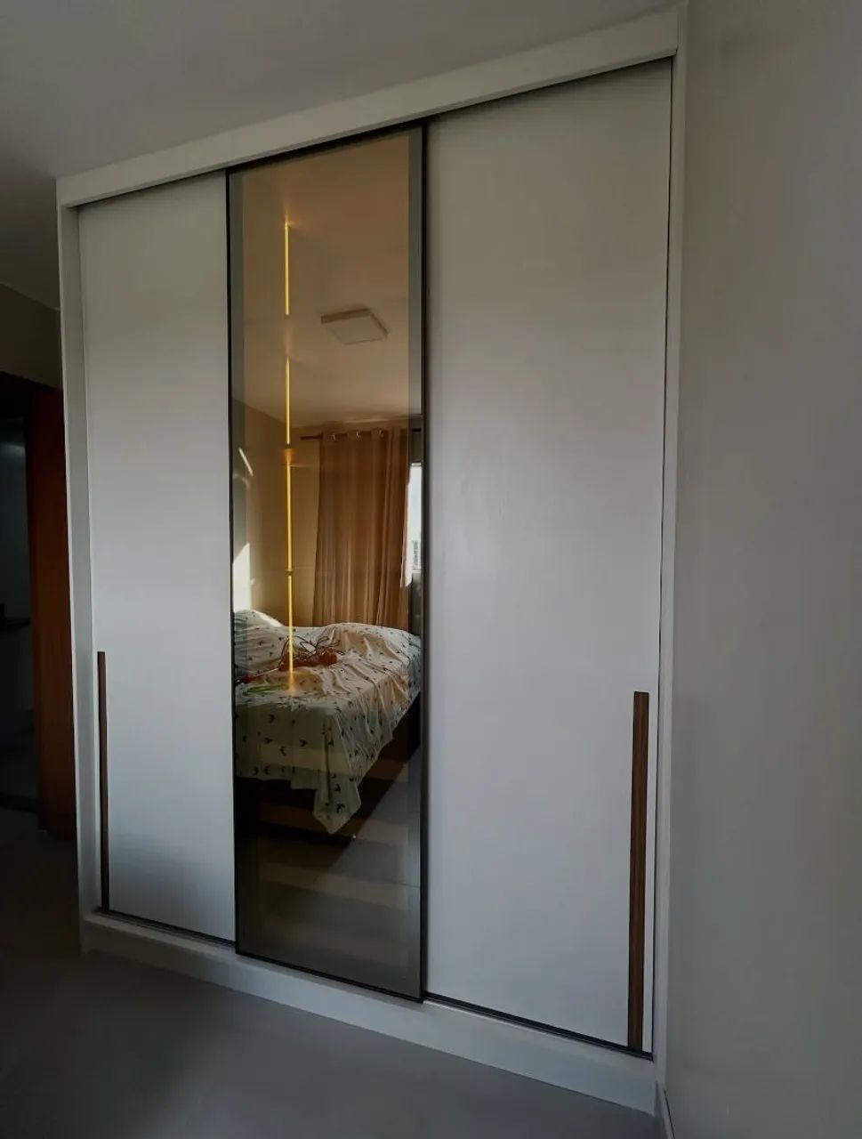 Guarda roupa projetado  - Foto 2