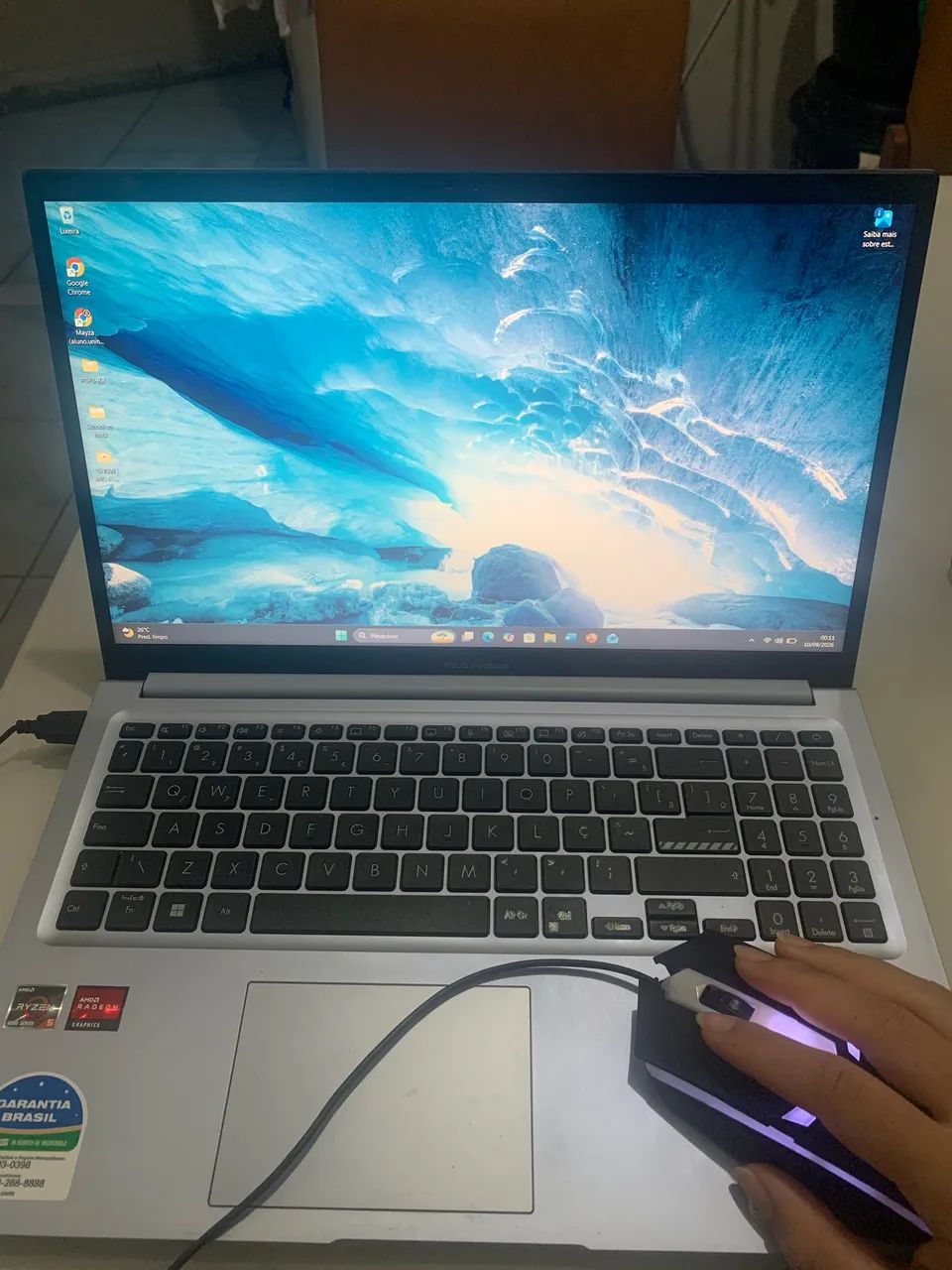 Vendo Notbook Asus vivobook  - Foto 3
