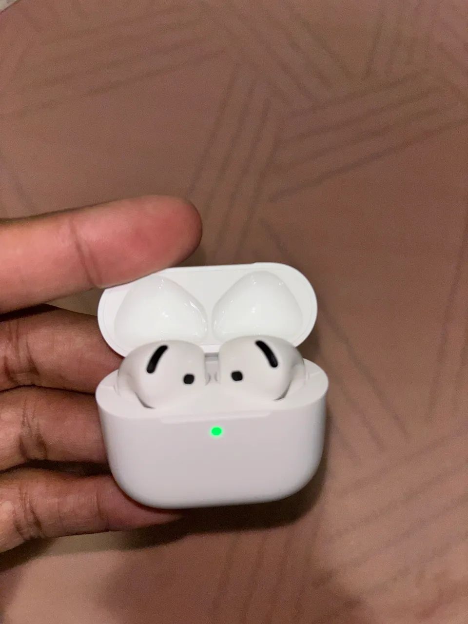 Airpods 4 com cancelamento de ruído  - Foto 5