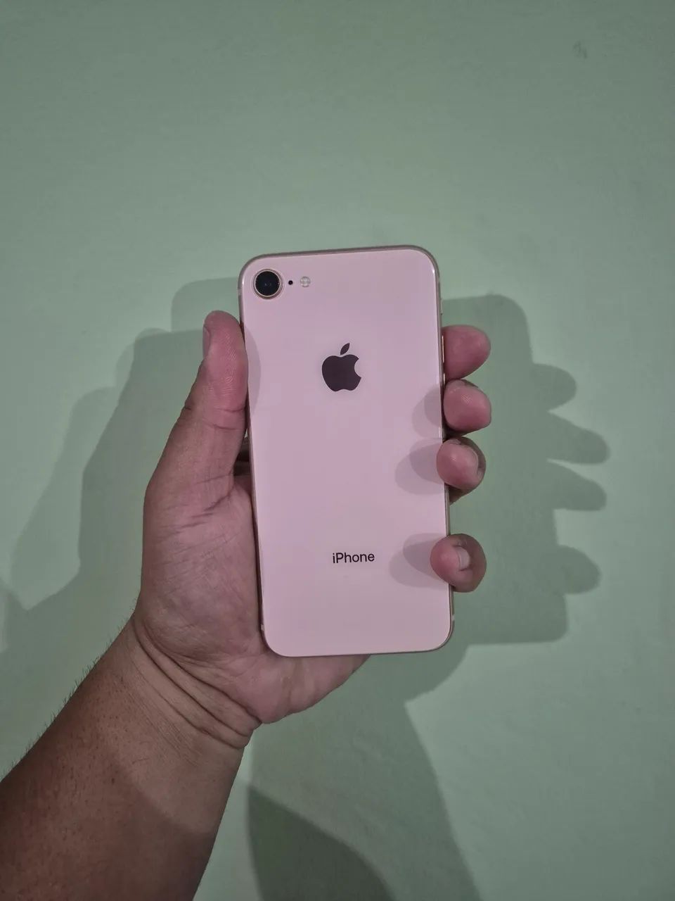 iPhone 8