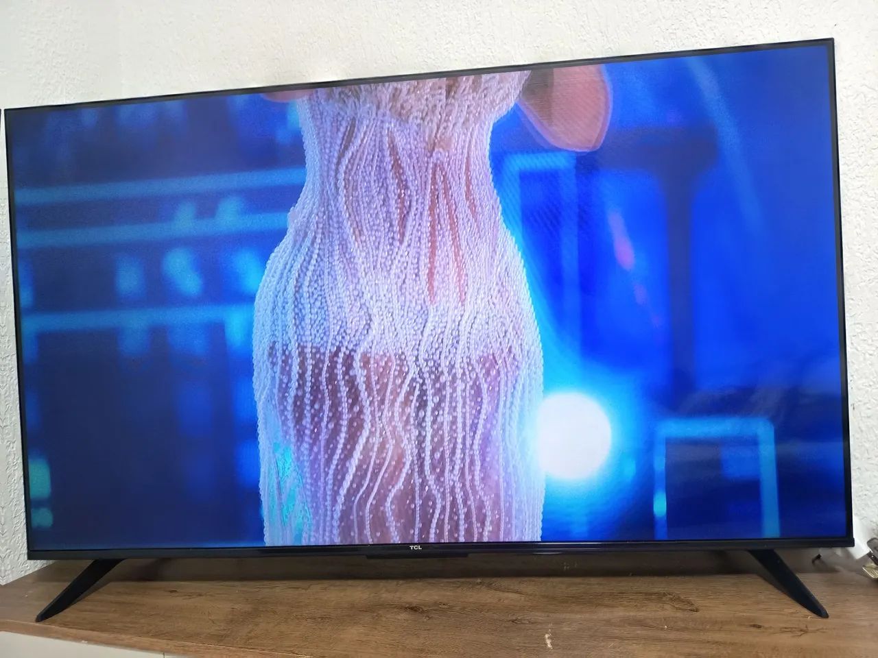 TV para vender qualquer coisa chama no WhatsApp *52