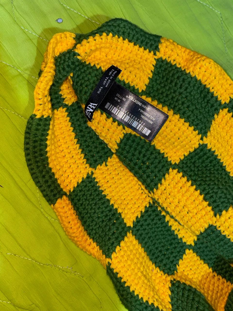 Bucket ZARA  - Foto 2