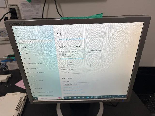 Monitor Samsung 740N - usado - defeito - leia