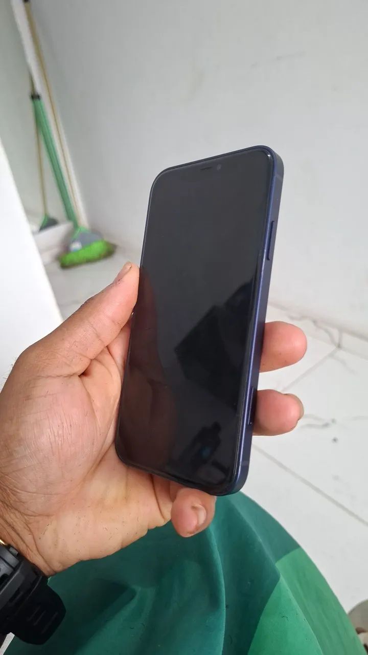 Iphone 11 com traseira do 17 pro - Foto 3