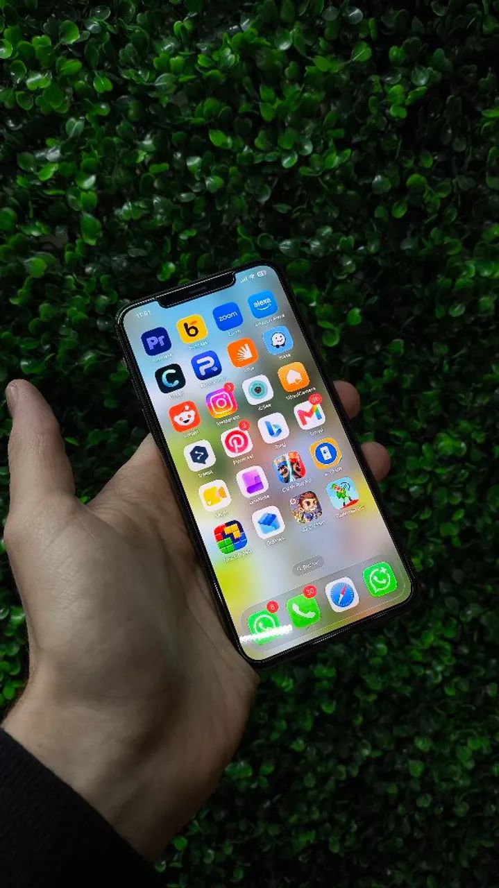 iPhone 11 Pro Max 256gb - Foto 3