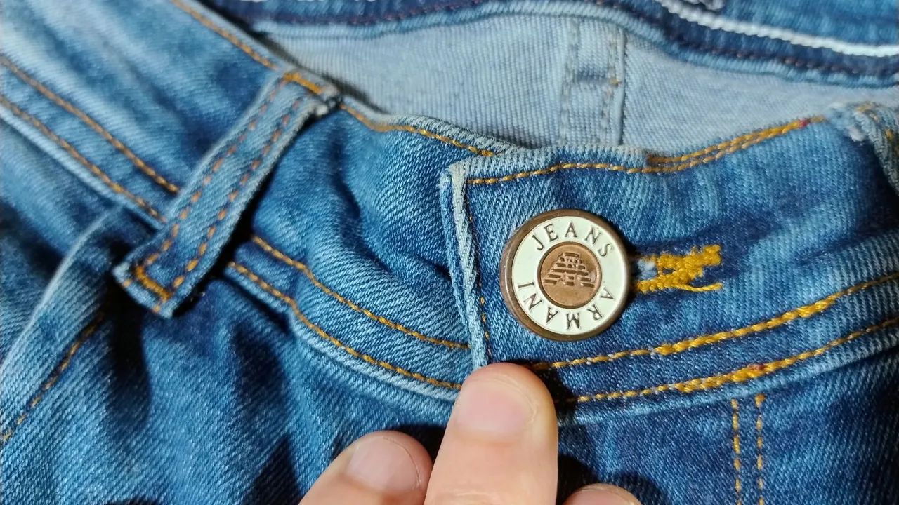 Bermuda Armani usado 3x bem conservado  - Foto 3