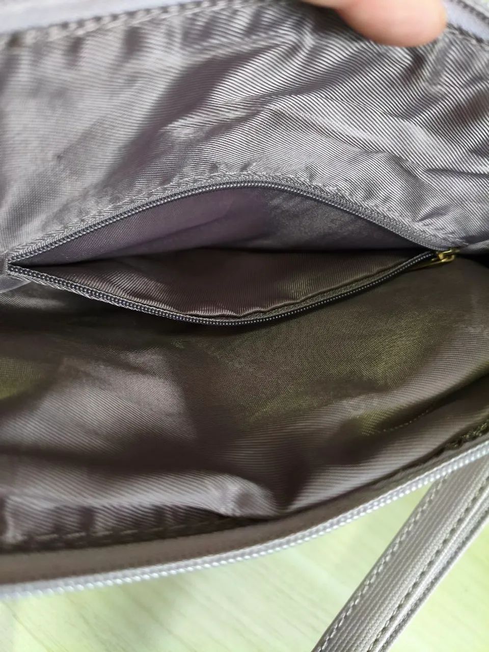 Bolsa Sorriso Oriental original em perfeito estado linda Lilás. - Foto 2