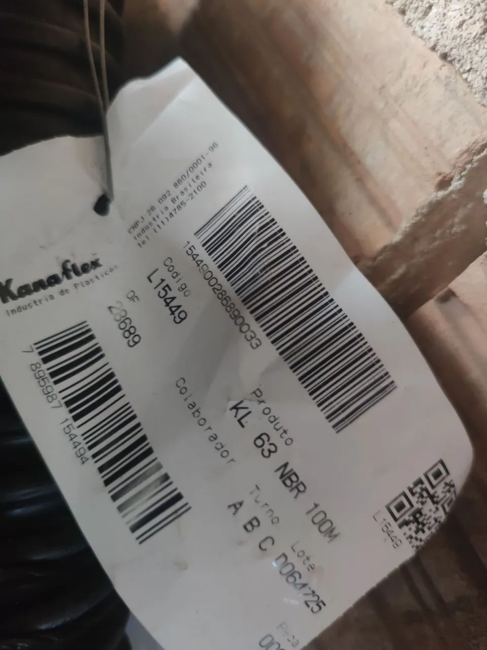 Vendo 100 metros de cabo e 50 metros de canaflex, os dois por 1,000 reais aceito ofertas! - Foto 2