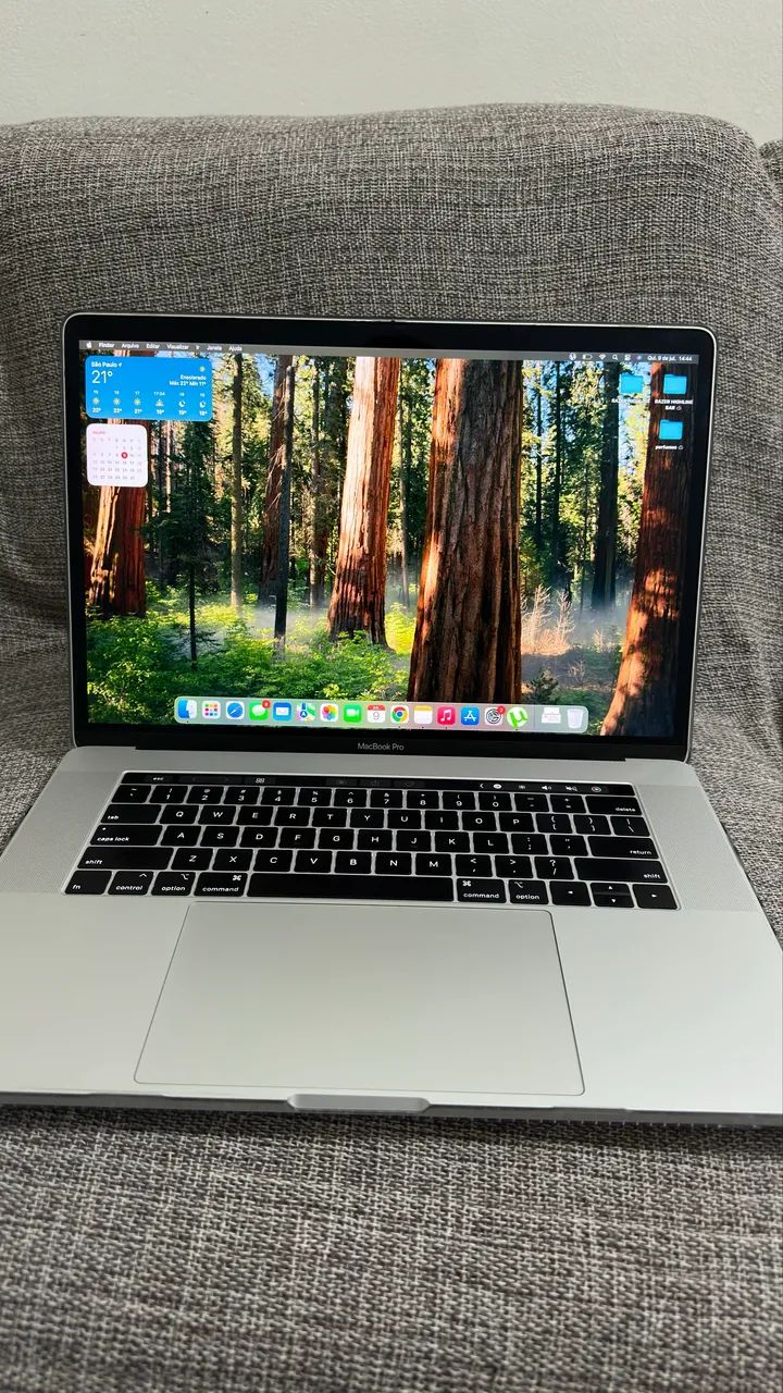 MacBook Pro 15 Pol., 2018, Intel i7,16 gb ram, 250gb ssd, Touch