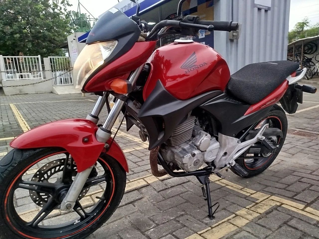 Vendo CB300  - Foto 3