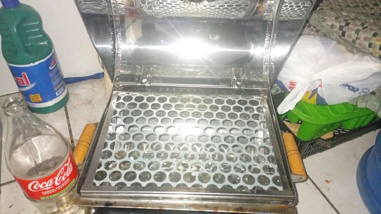 Churrasqueirinha portátil ?