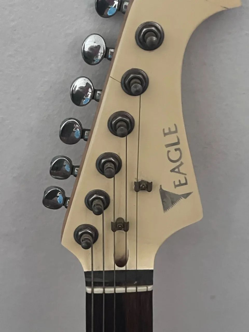 Guitarra Eagle  - Foto 3