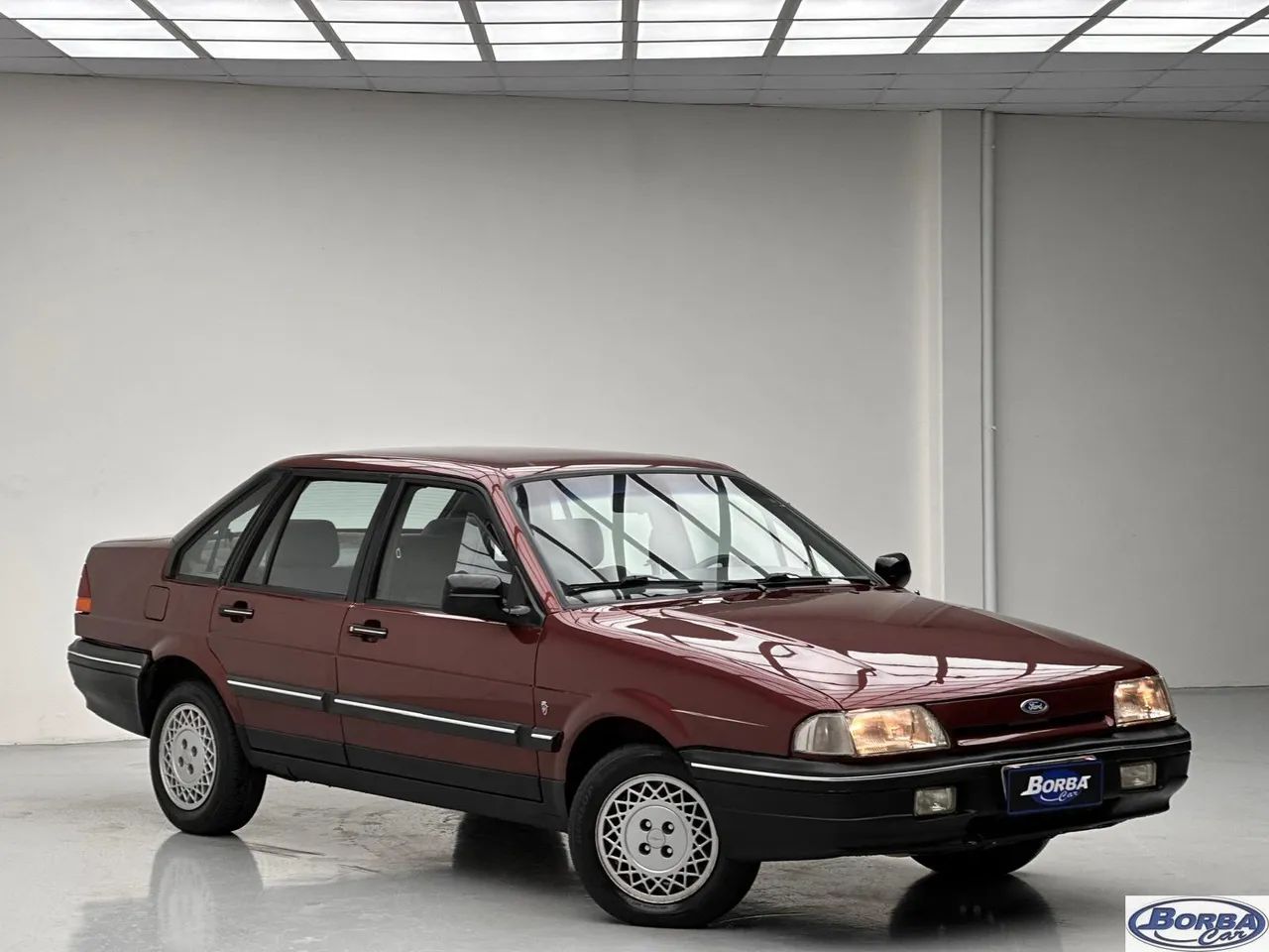 Ford Versailles Ghia 2.0i / 2.0 2P E 4P (álcool) 1992