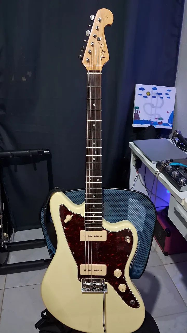 Guitarra jazzmaster tagima 
