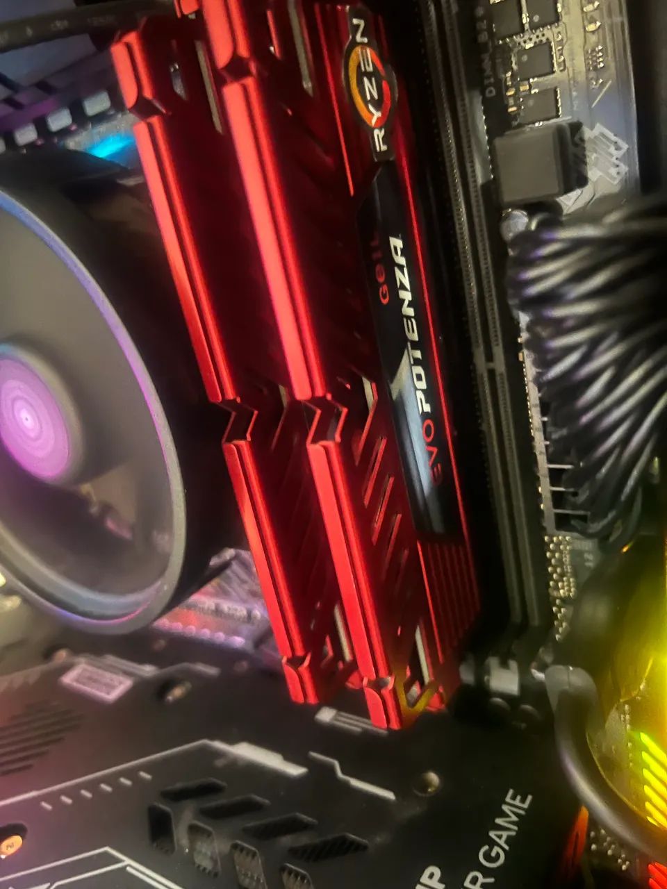 Memória Ram DDR4 2PENTES DE 8gb(16) - Foto 2