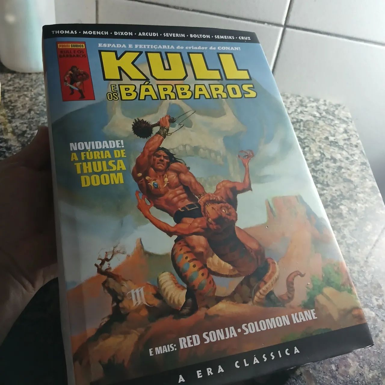 Omnibus Kull 