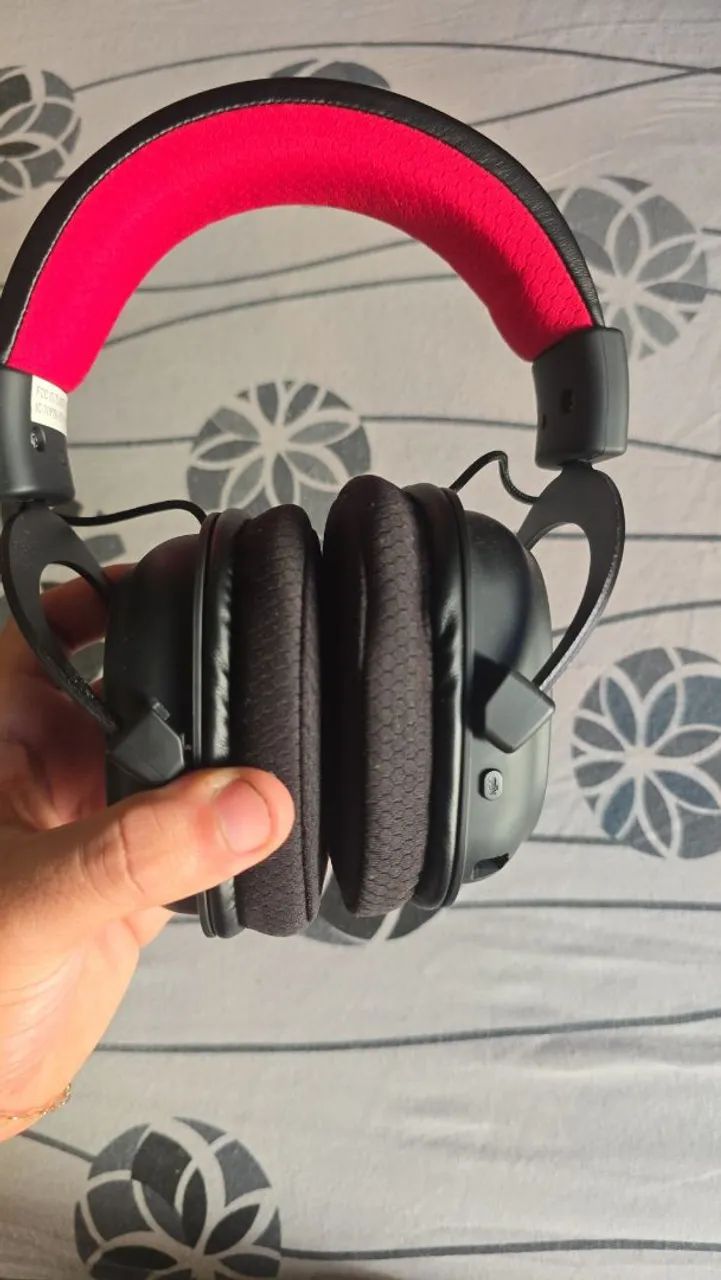 Headset Redragon Zeus Pro (sem fio)