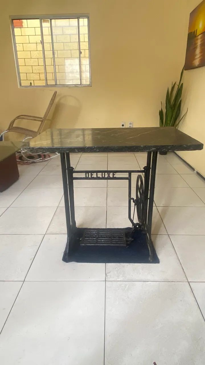 Mesa de mármore