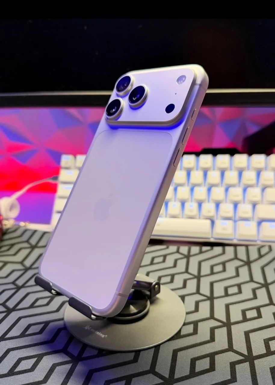 iPhone 17 Pro max 256GB Silver NOVO - Celulares e Smartphones