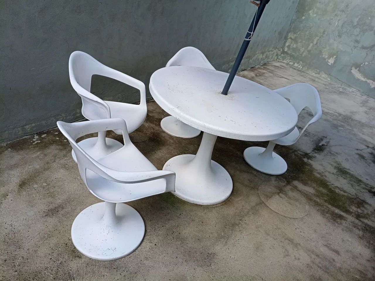 Mesa quatro cadeira